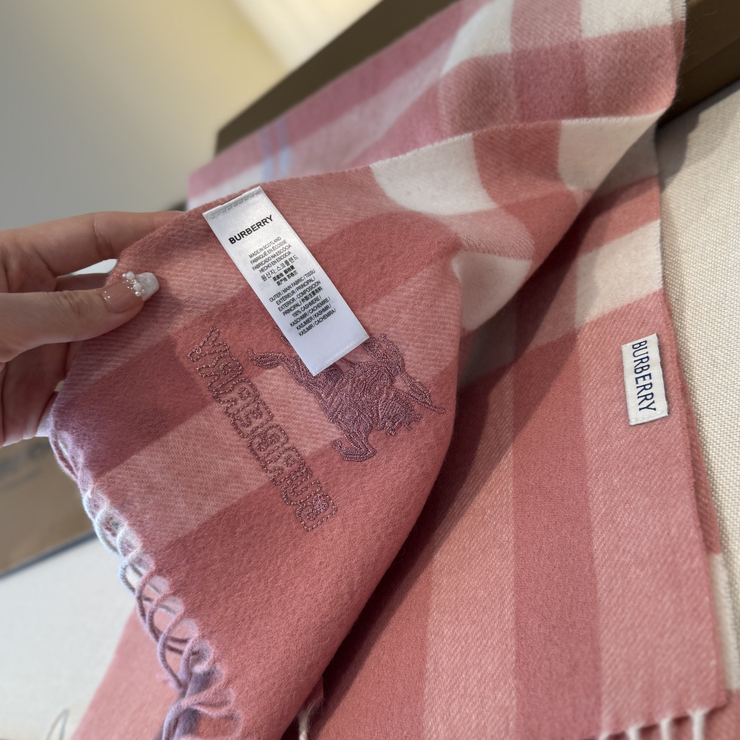Burberry scarf