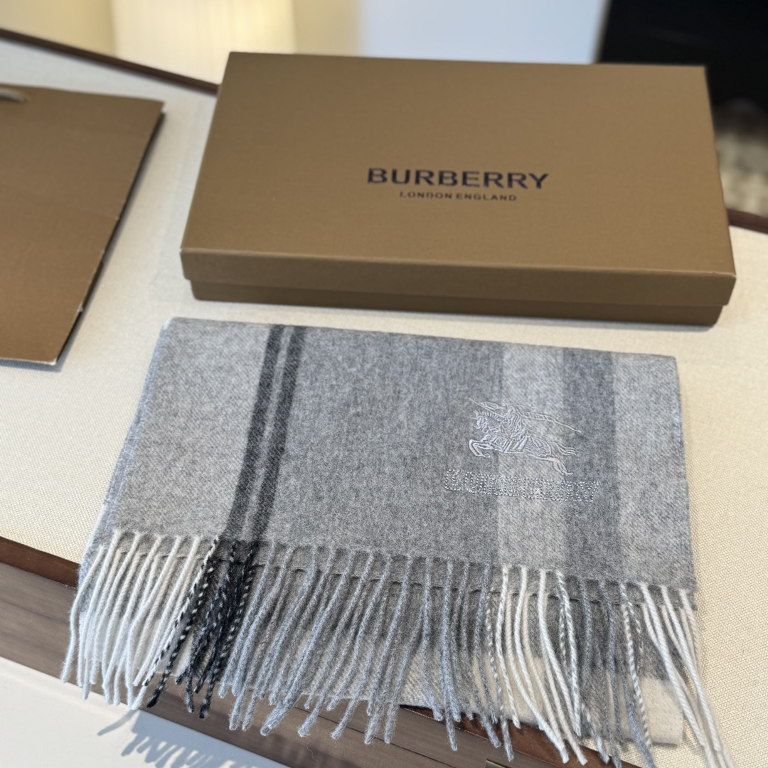 Burberry scarf