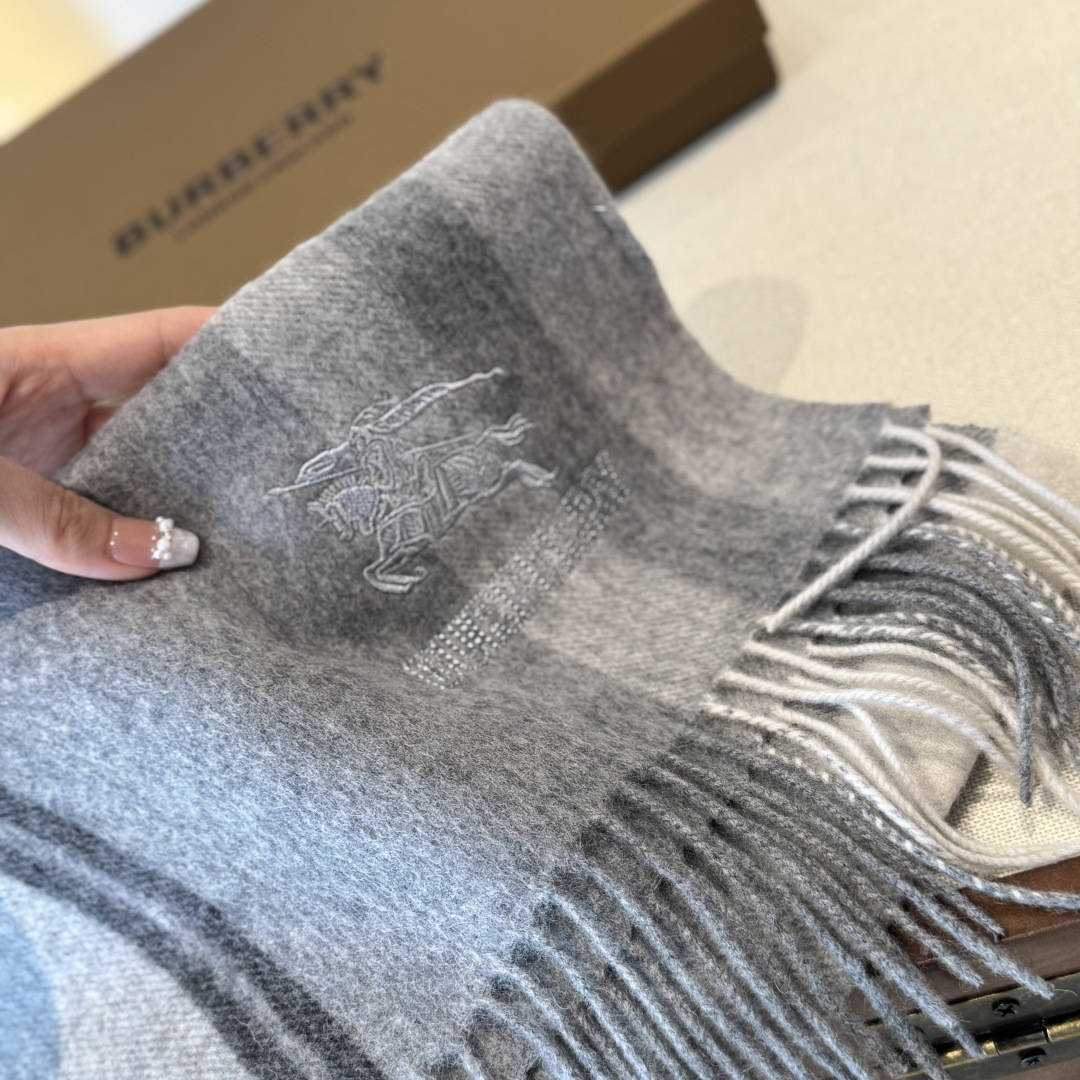 Burberry scarf