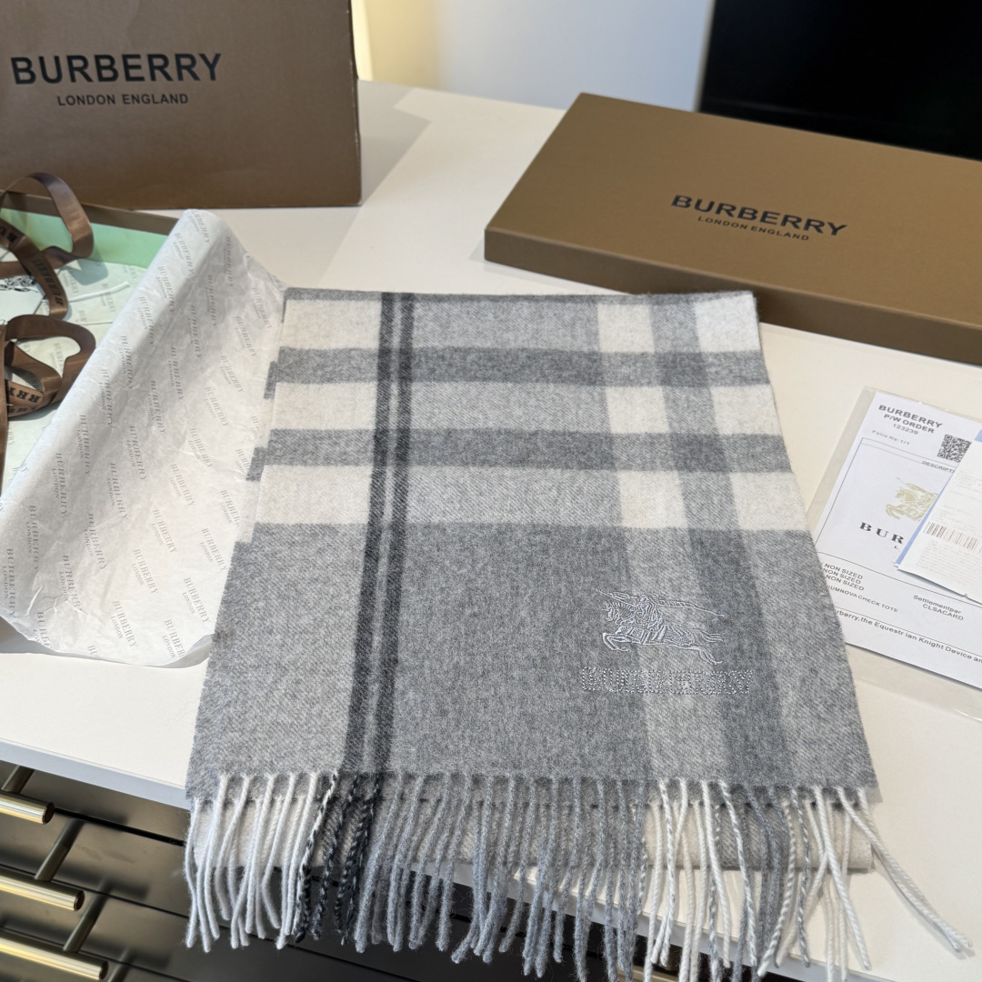 Burberry scarf