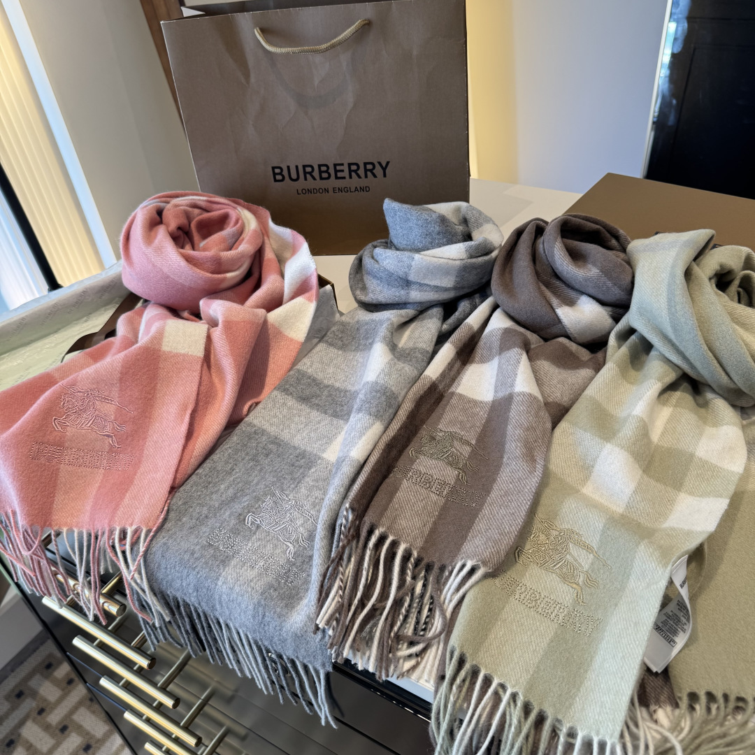 Burberry scarf