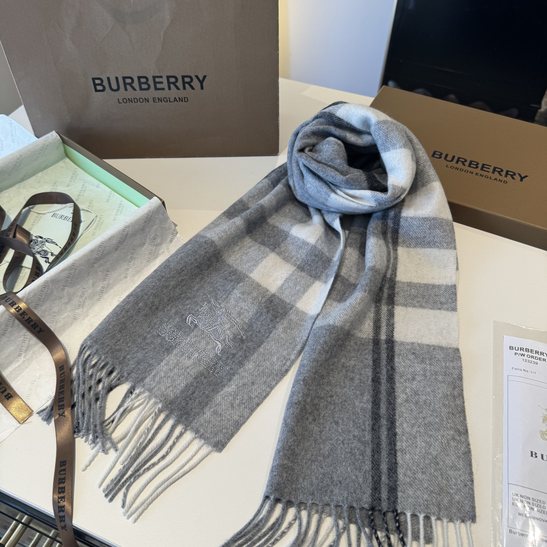 Burberry scarf