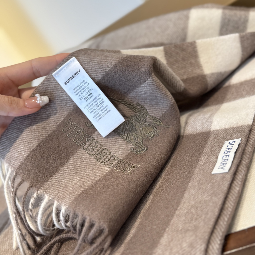 Burberry scarf