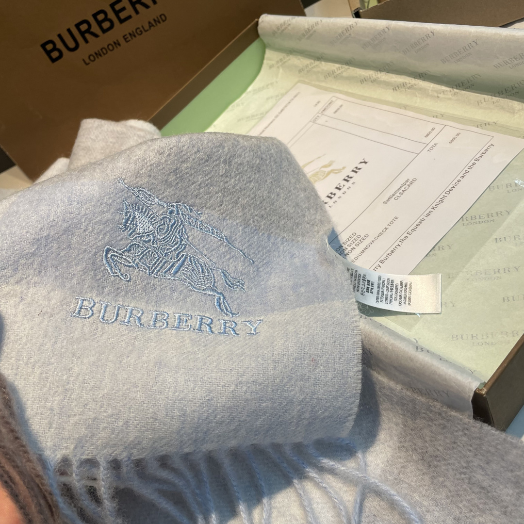 Burberry scarf