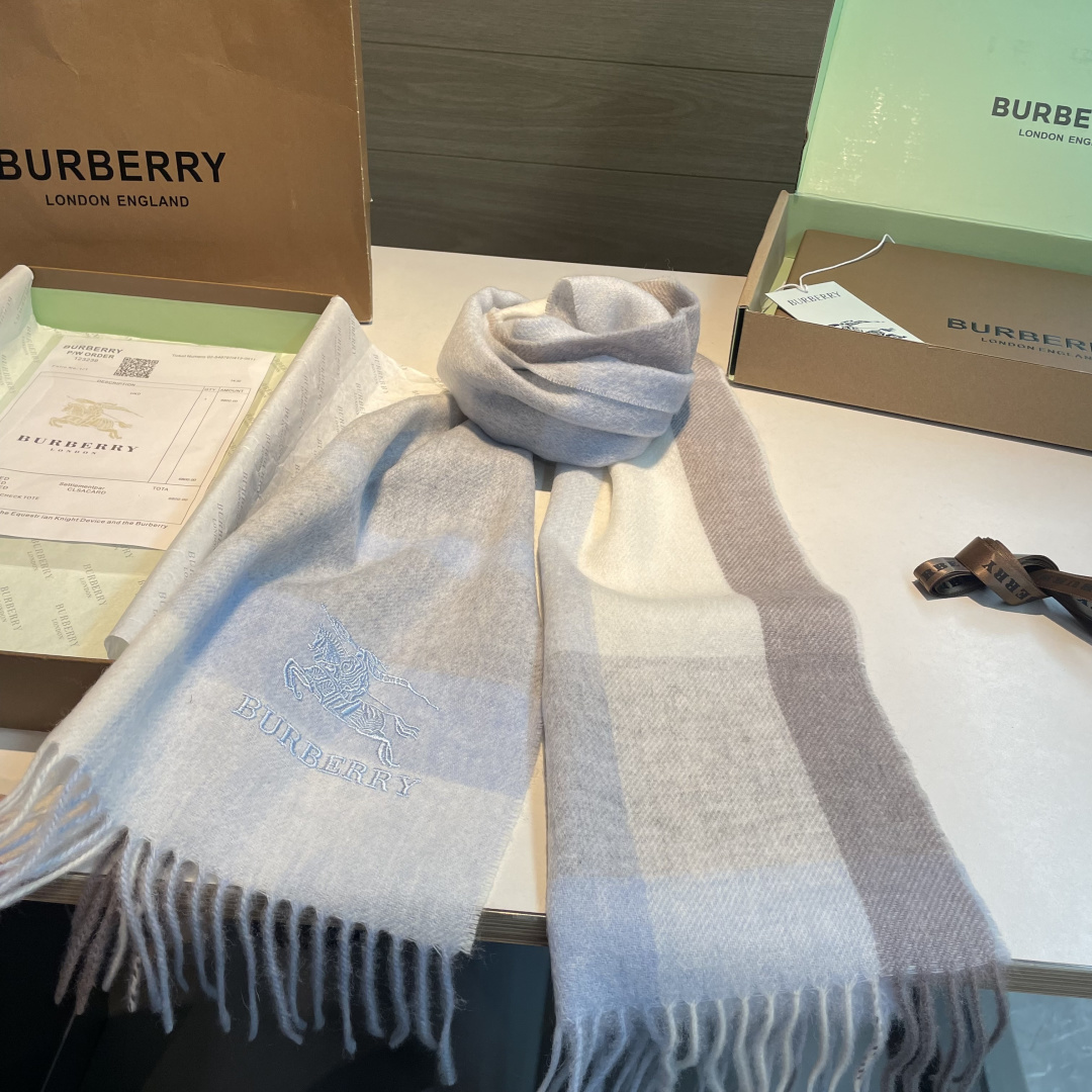 Burberry scarf