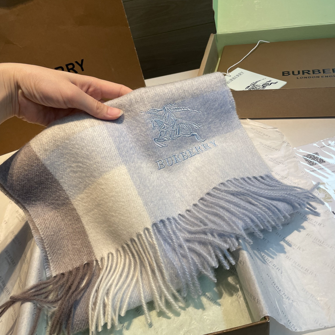 Burberry scarf