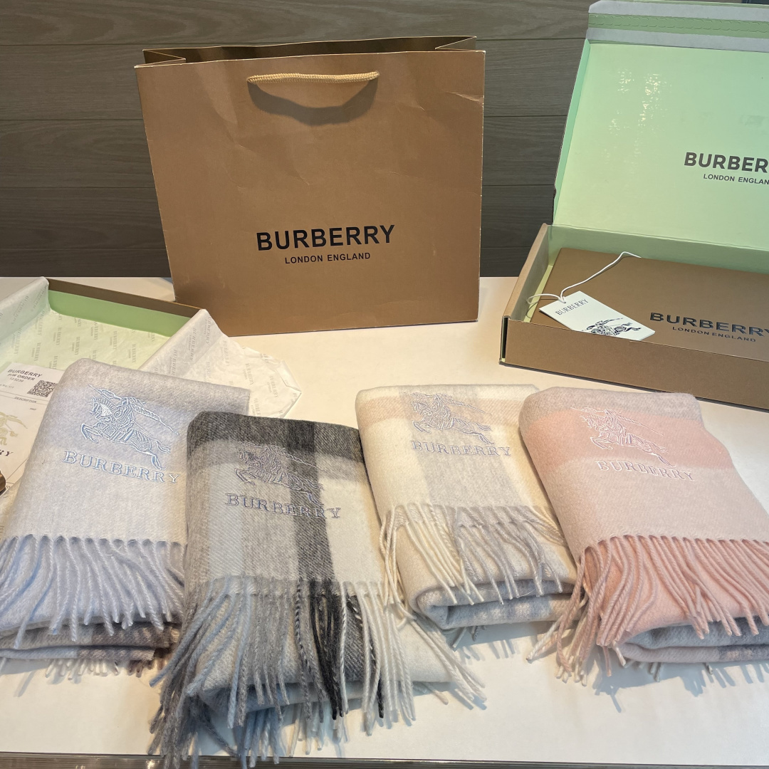 Burberry scarf
