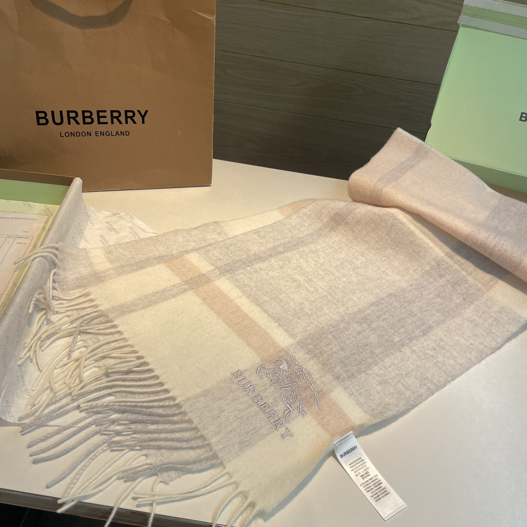 Burberry scarf