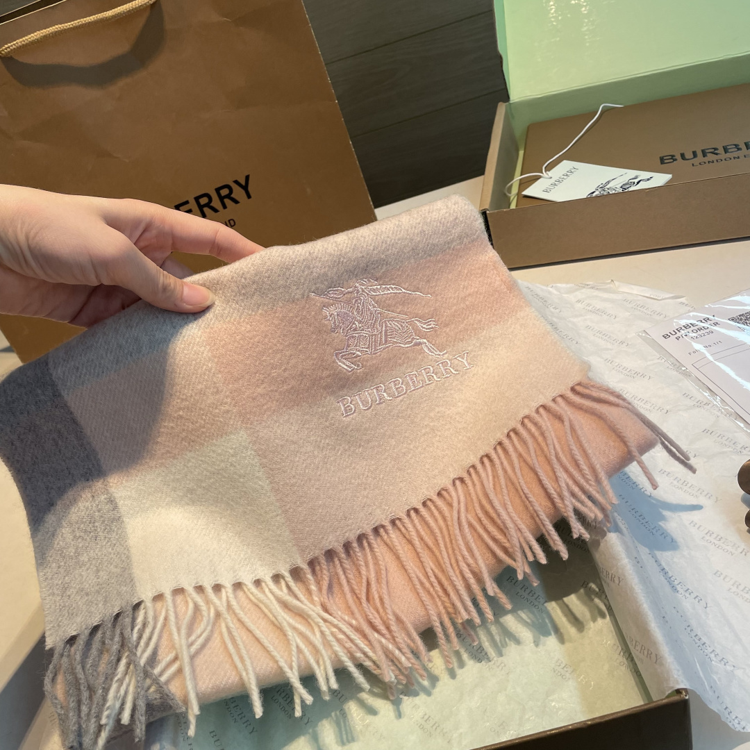 Burberry scarf