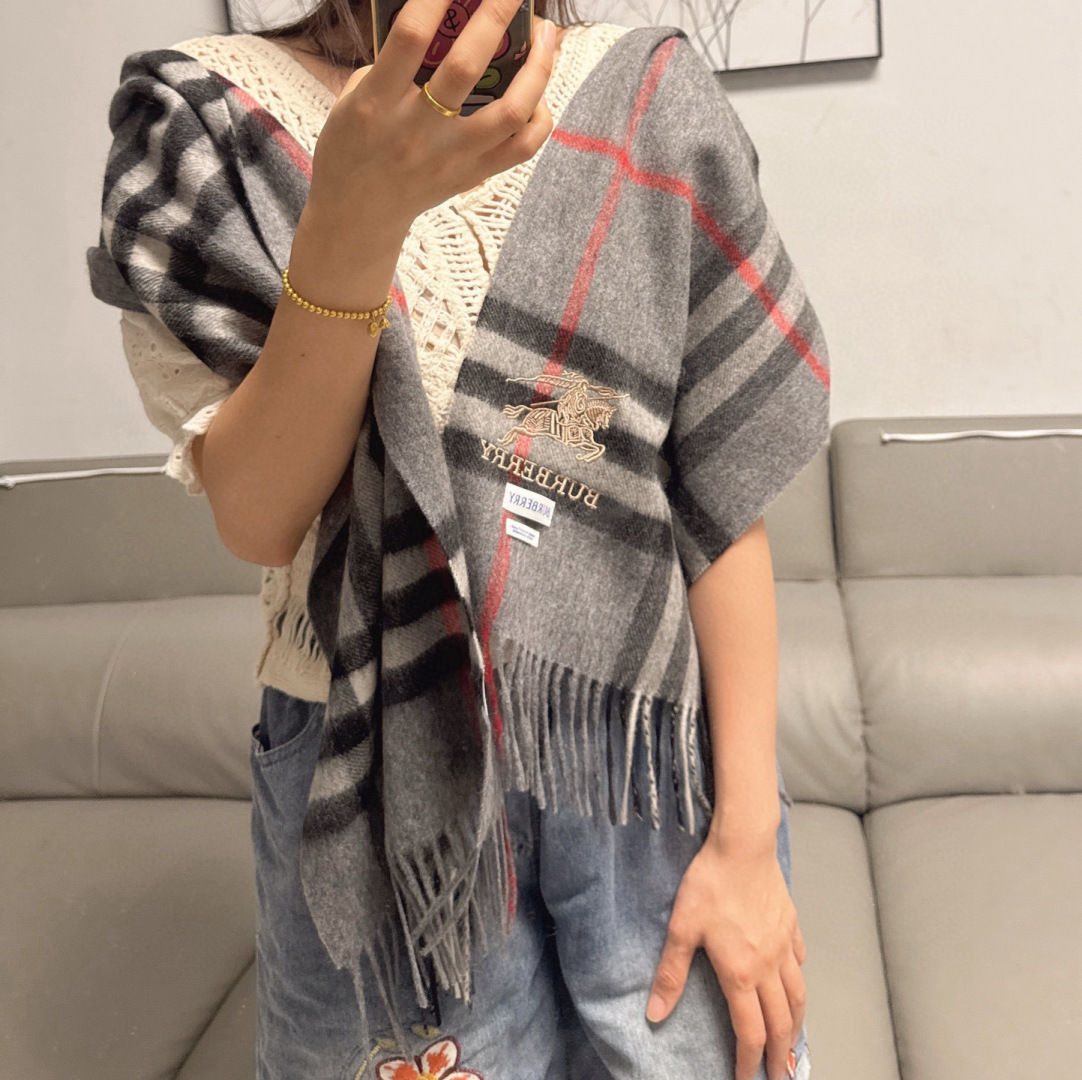 Burberry scarf