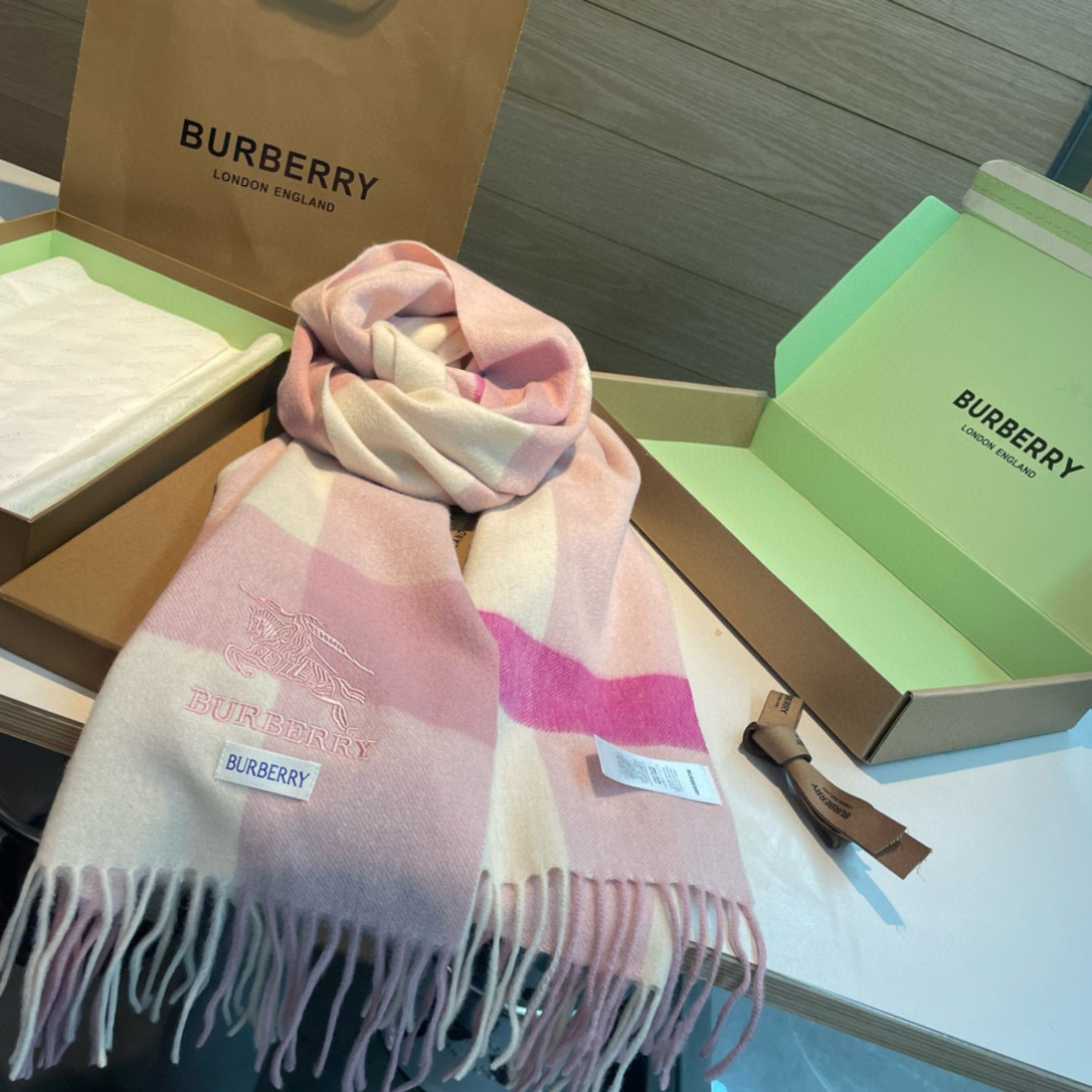 Burberry scarf