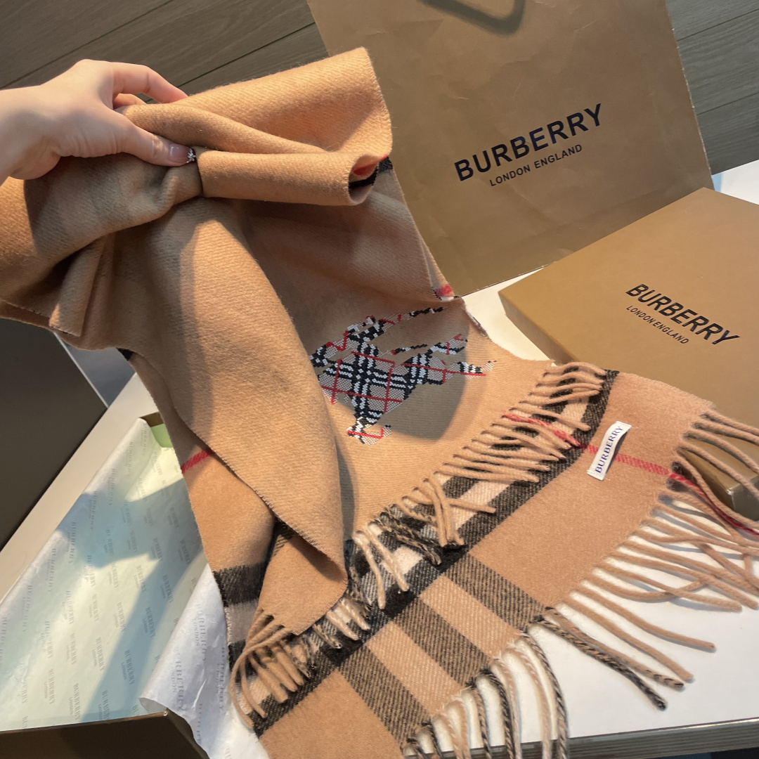 Burberry scarf