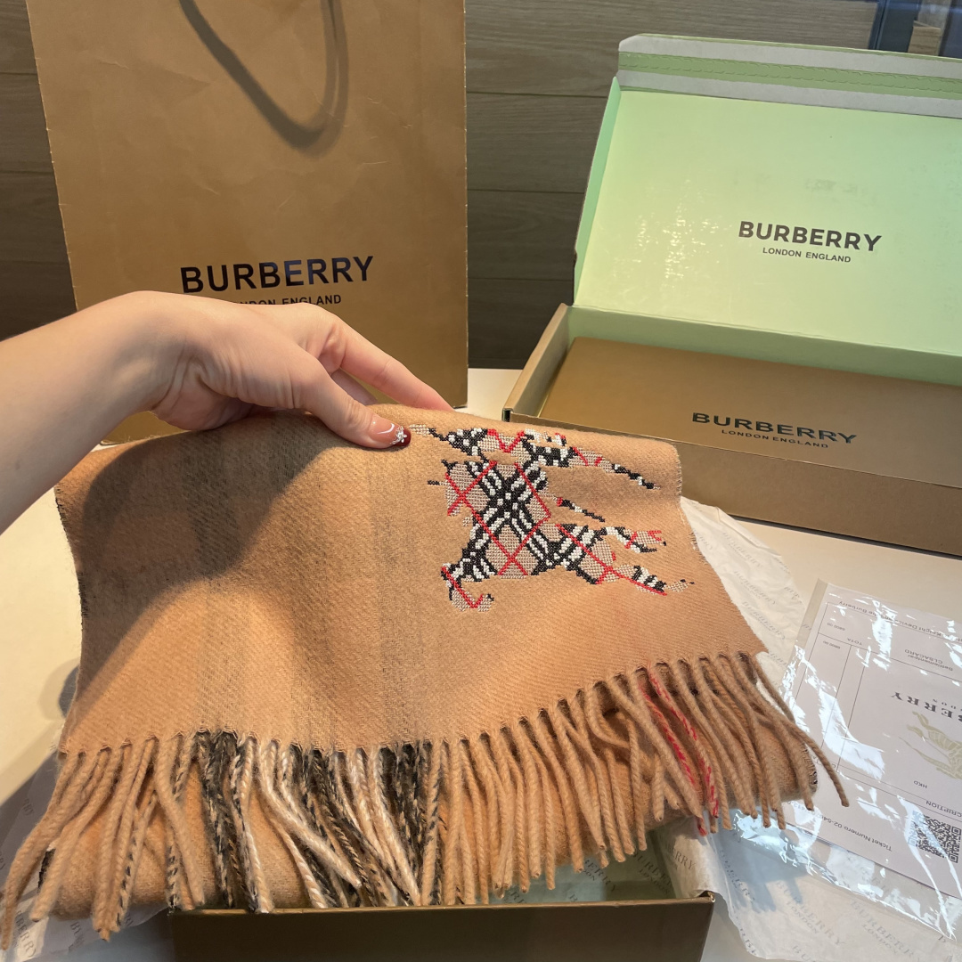 Burberry scarf