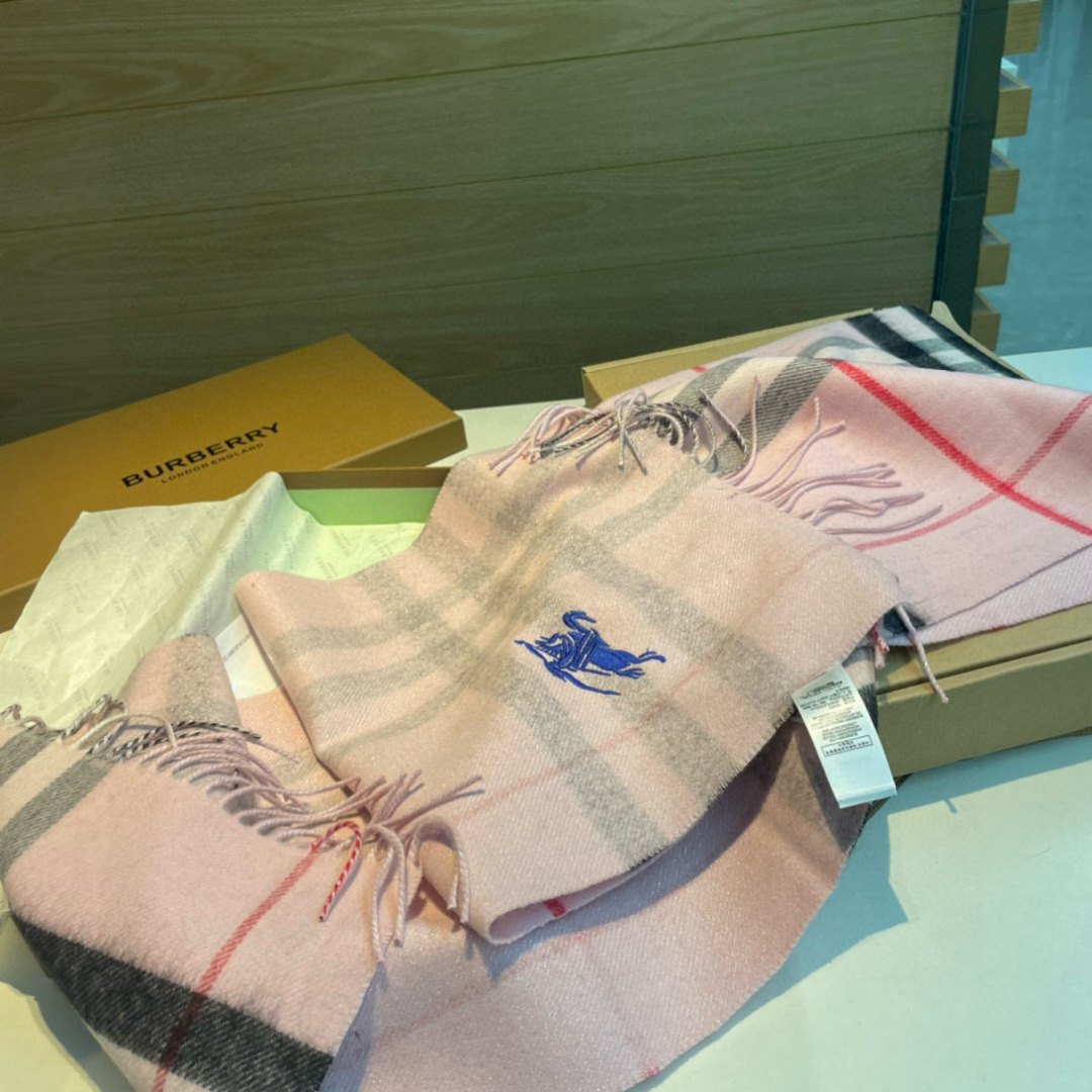 Burberry scarf