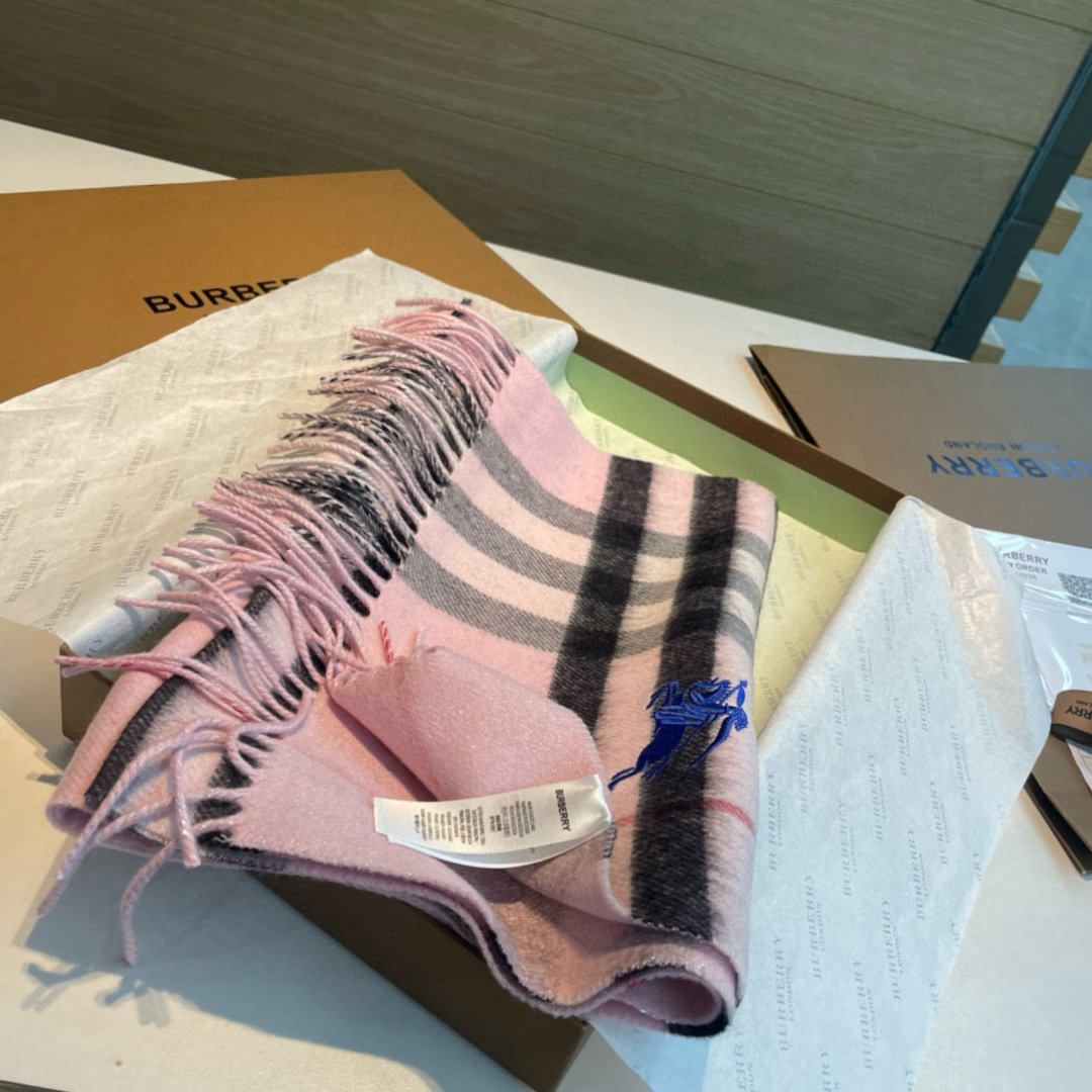 Burberry scarf