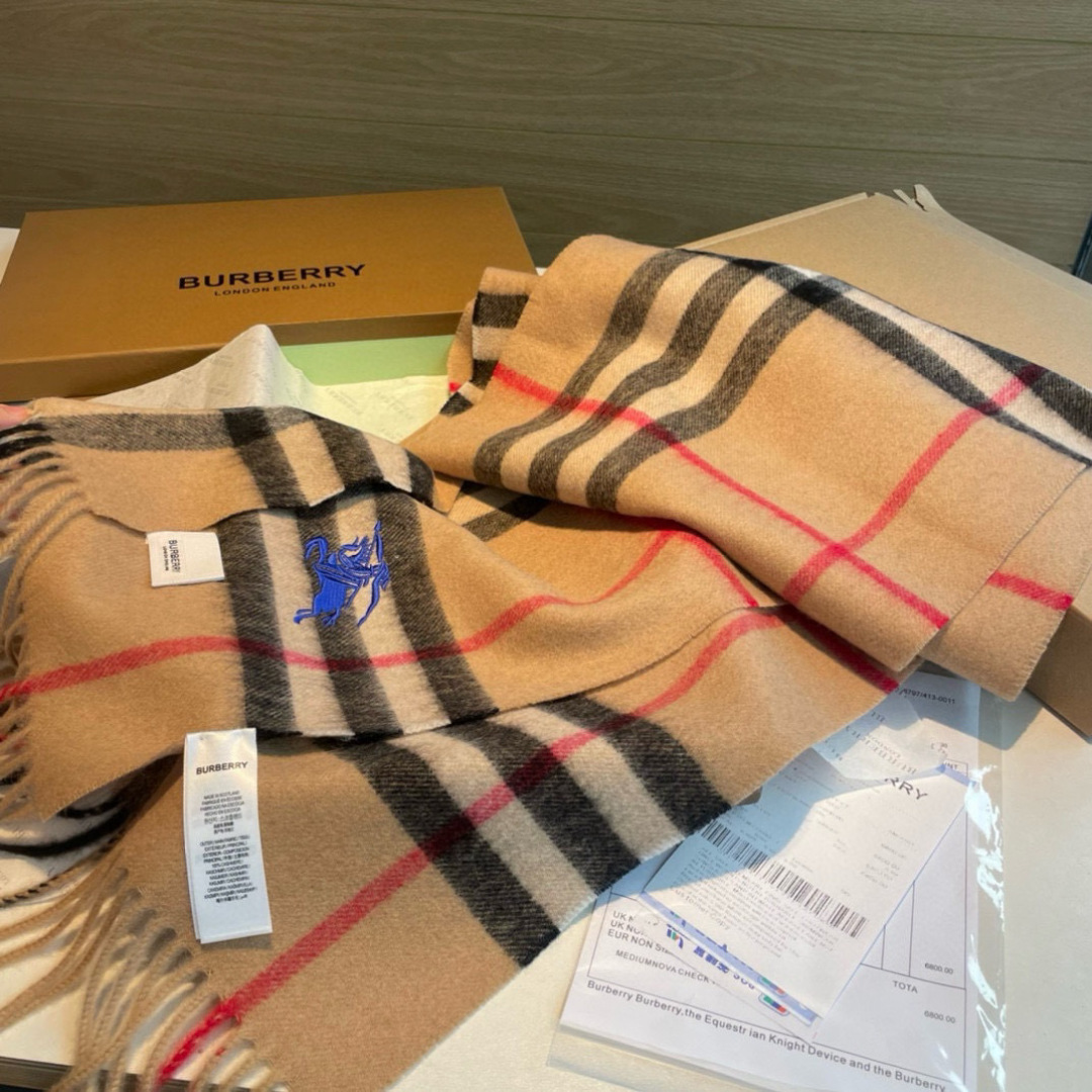 Burberry scarf
