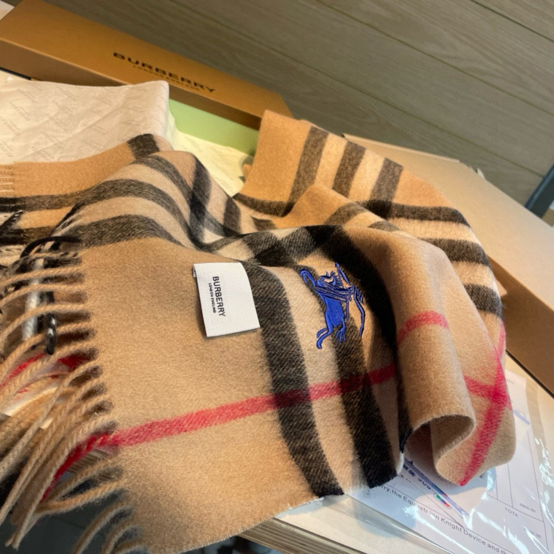 Burberry scarf