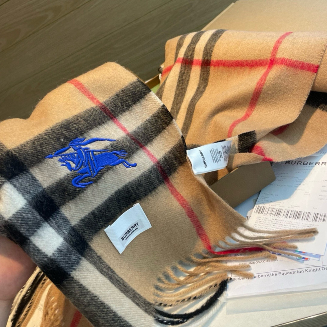 Burberry scarf