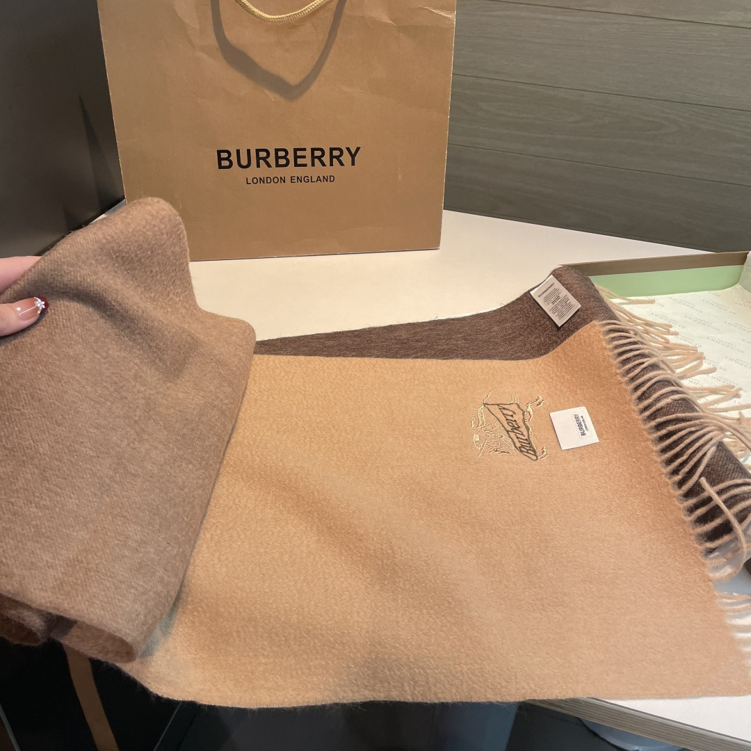 Burberry scarf