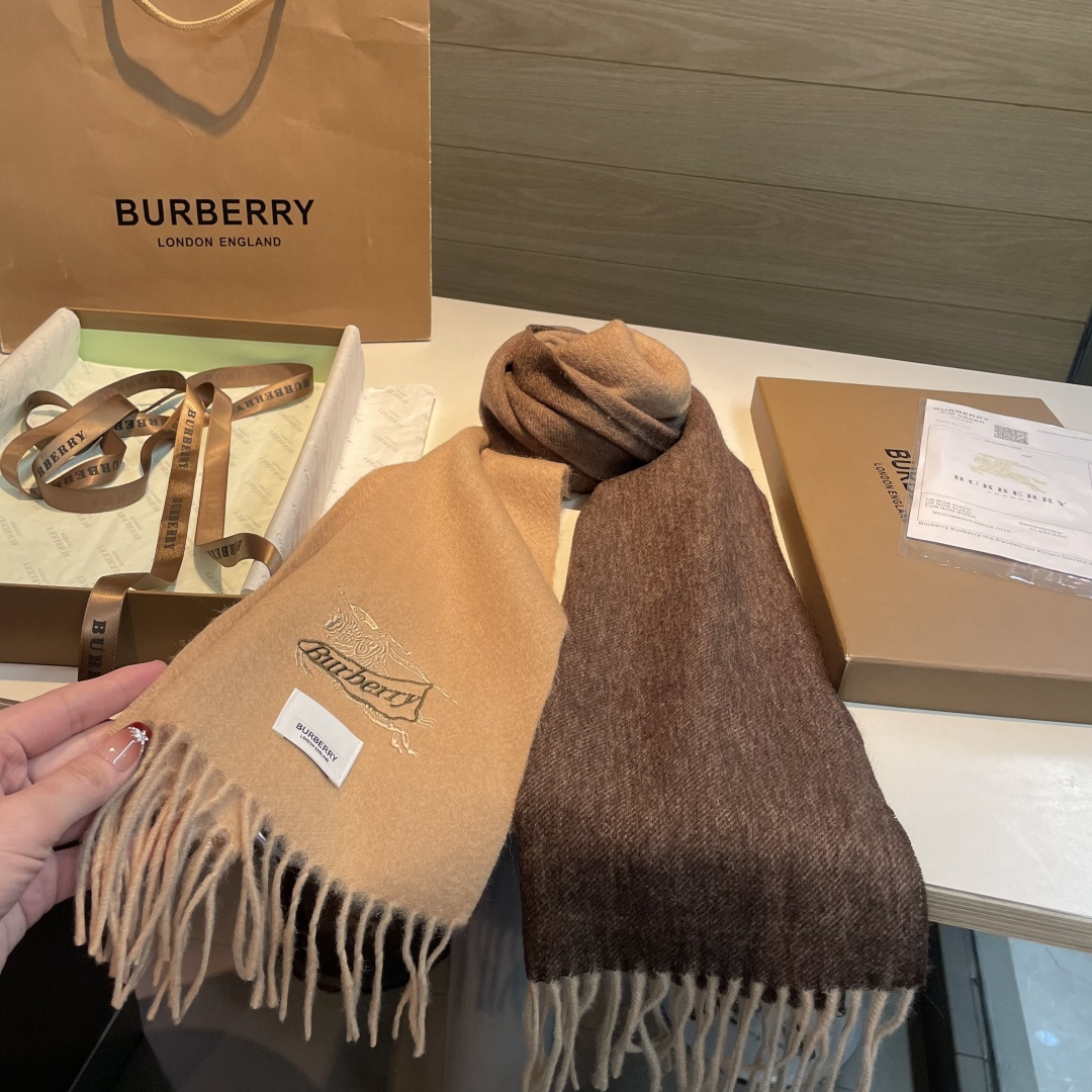 Burberry scarf