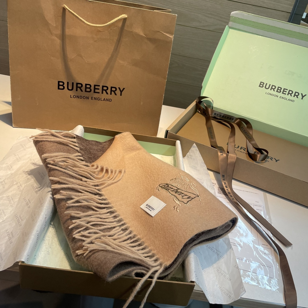 Burberry scarf