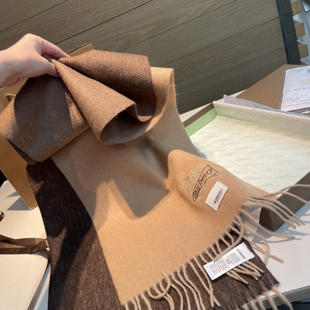 Burberry scarf