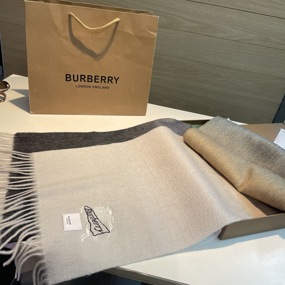 Burberry scarf