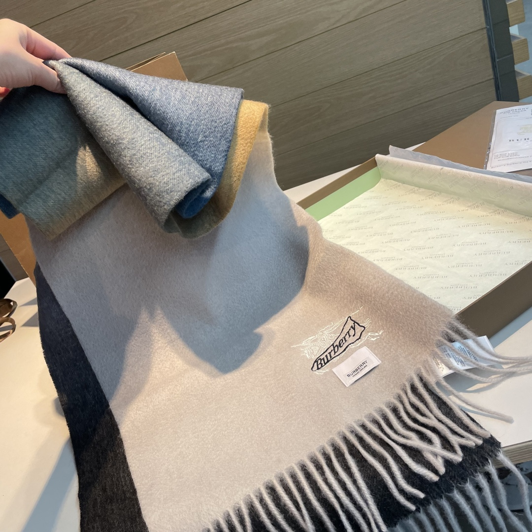 Burberry scarf