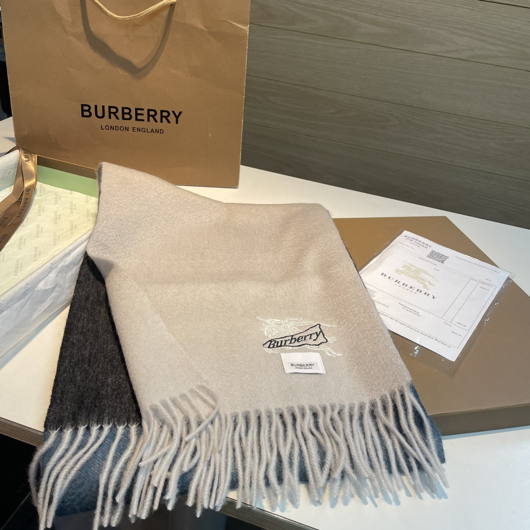 Burberry scarf