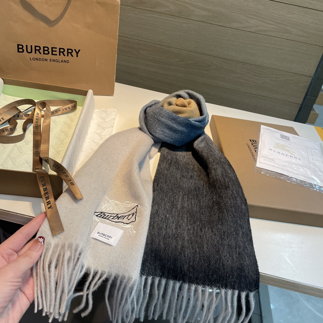 Burberry scarf