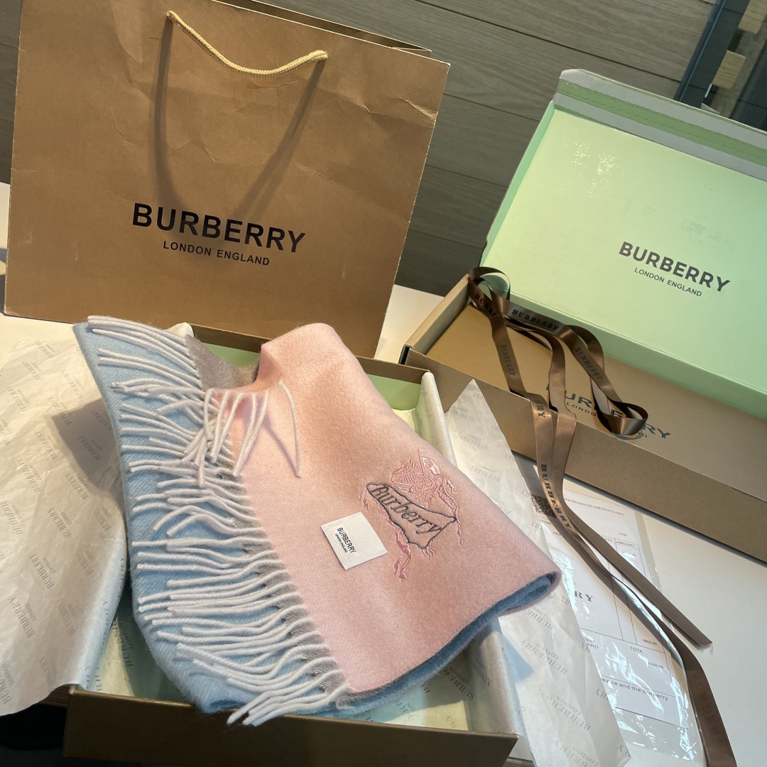 Burberry scarf