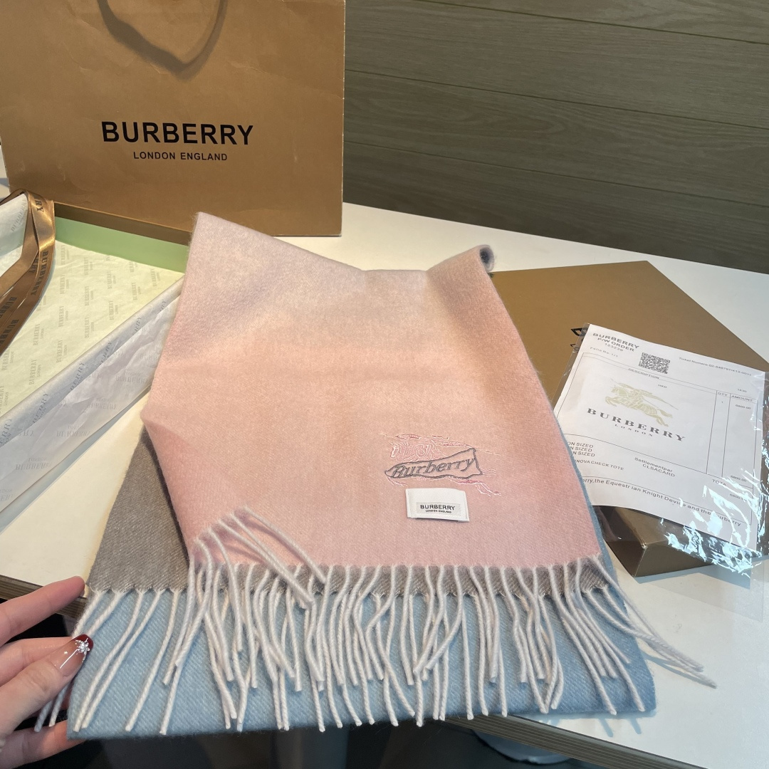 Burberry scarf