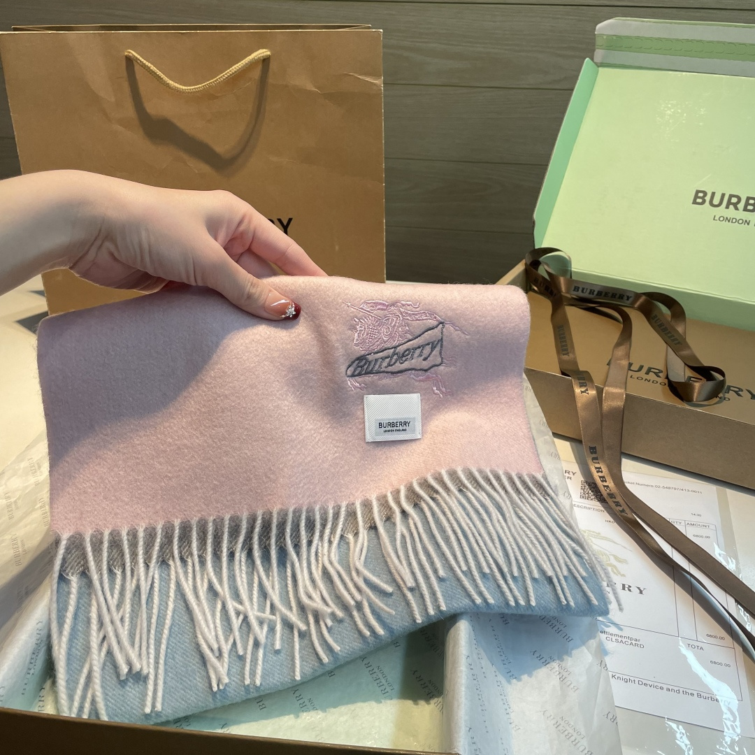 Burberry scarf