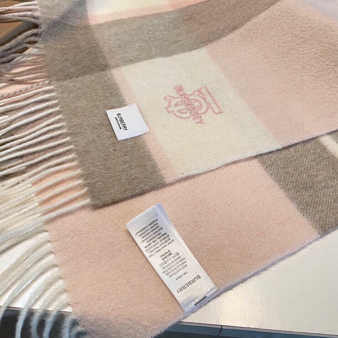 Burberry scarf