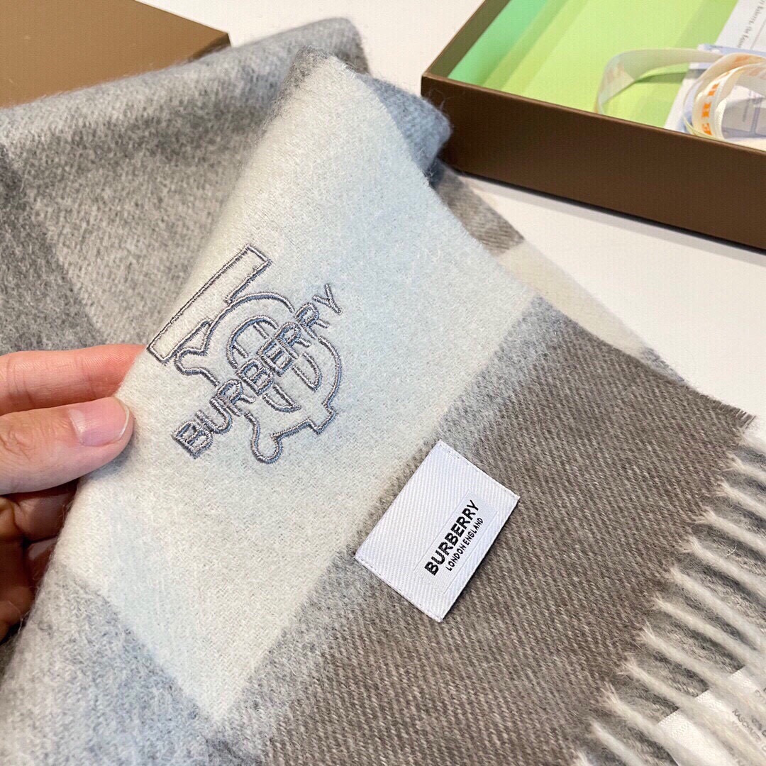Burberry scarf