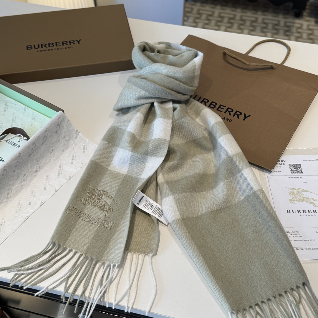 Burberry scarf