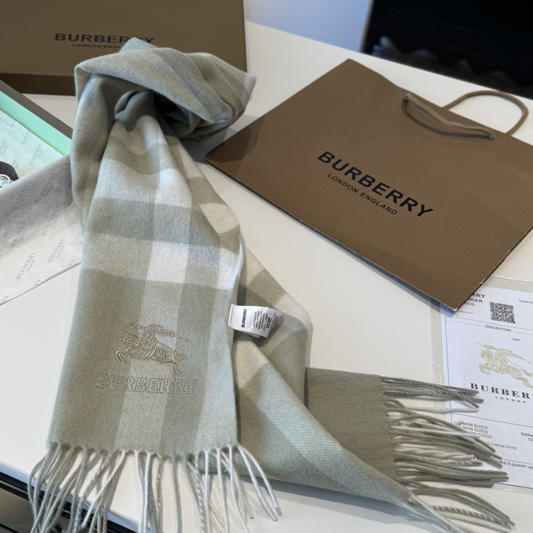Burberry scarf
