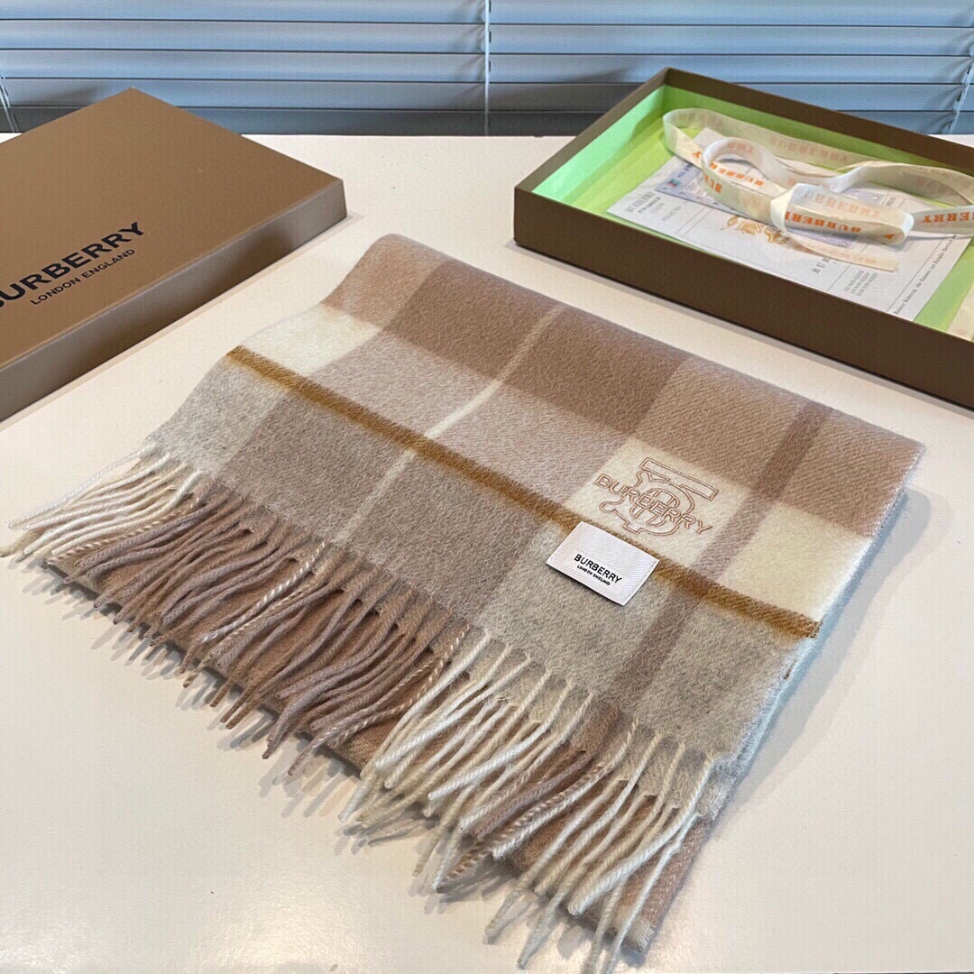 Burberry scarf