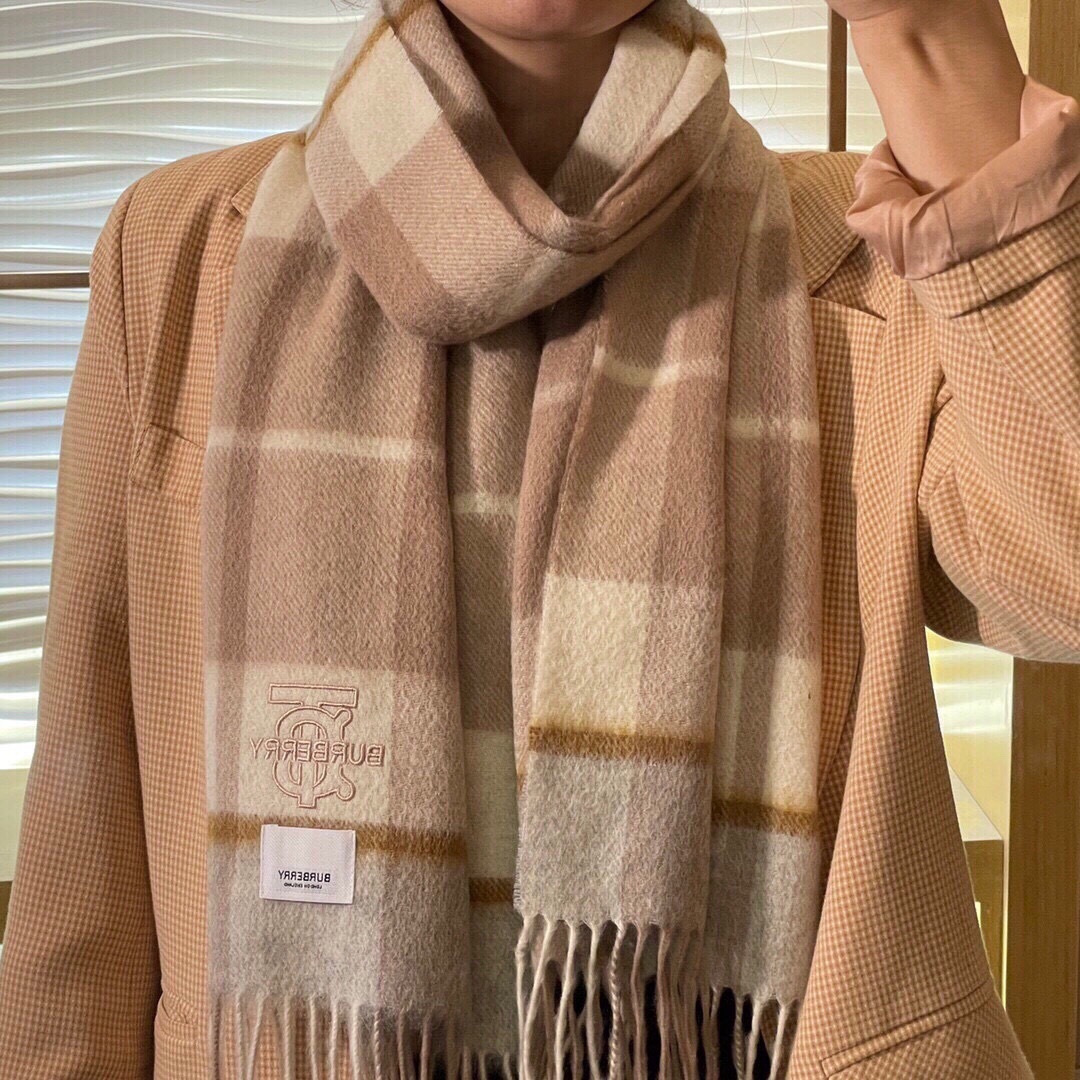 Burberry scarf