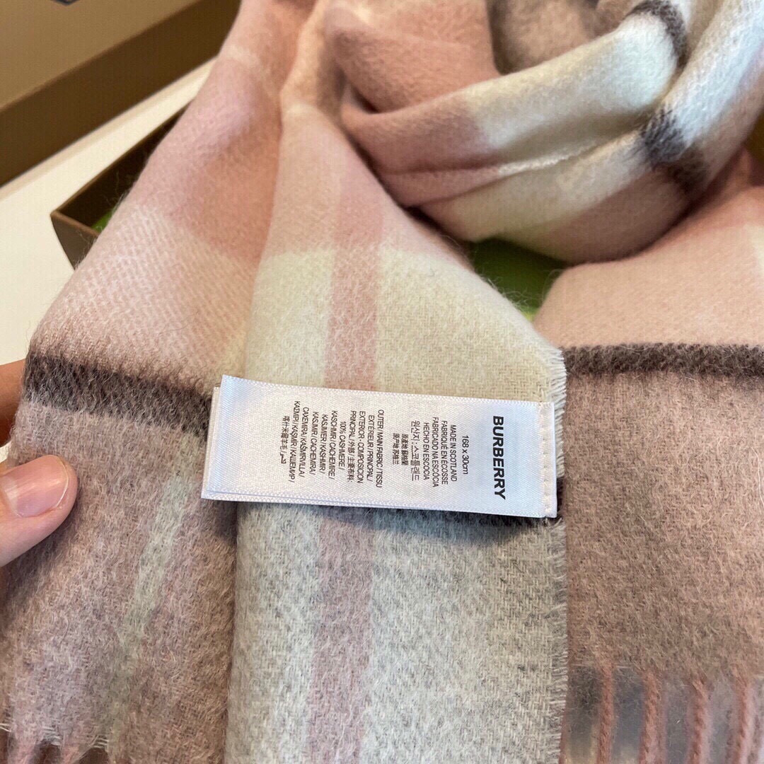 Burberry scarf