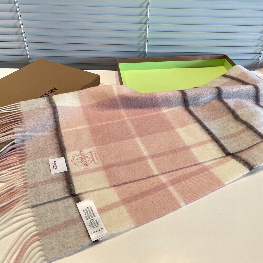 Burberry scarf