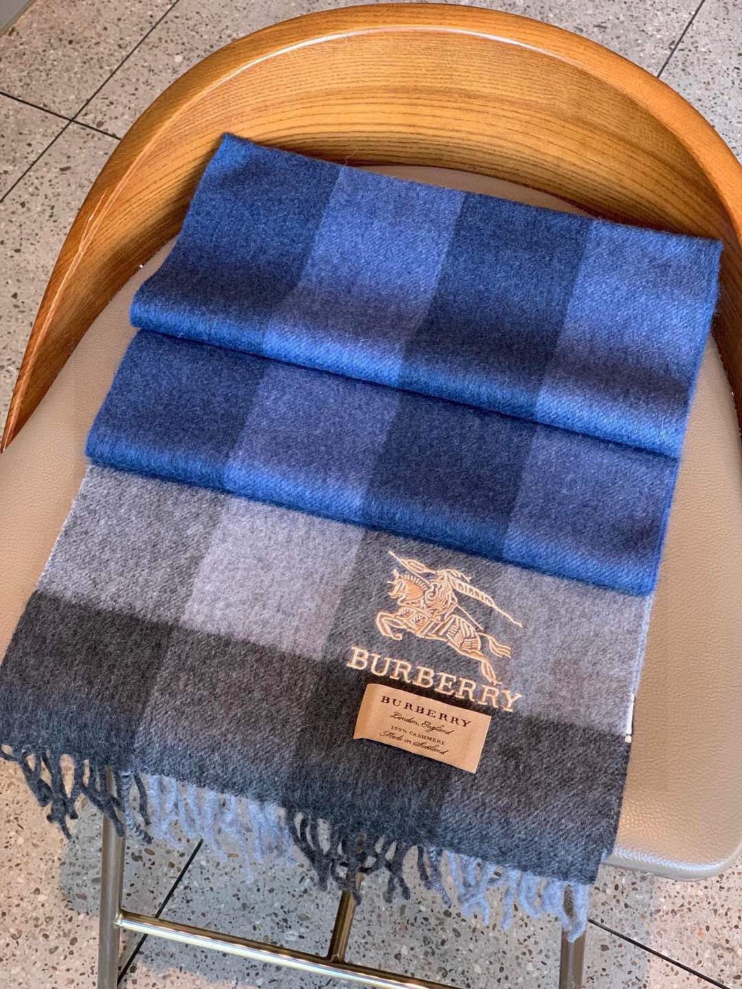 Burberry scarf