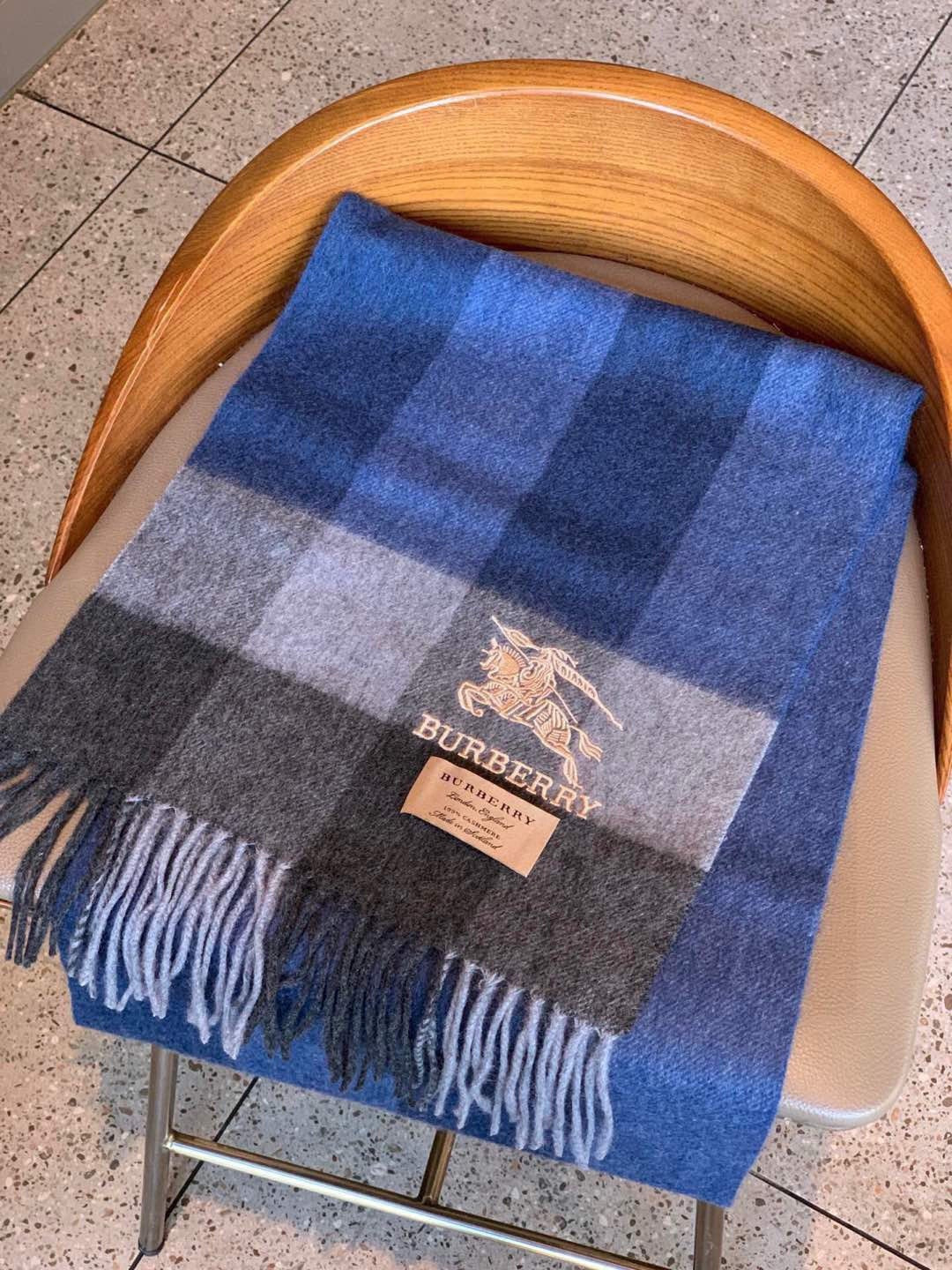 Burberry scarf