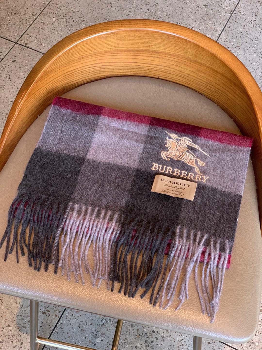 Burberry scarf