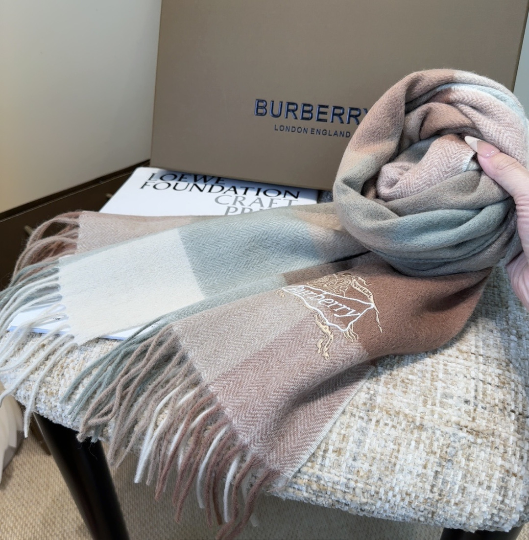 Burberry scarf