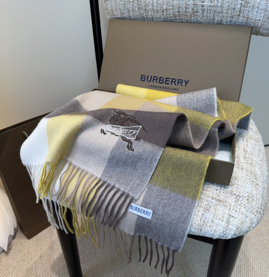 Burberry scarf