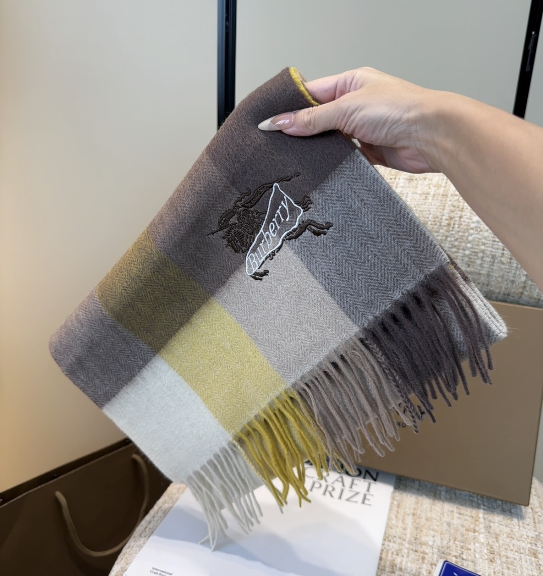 Burberry scarf
