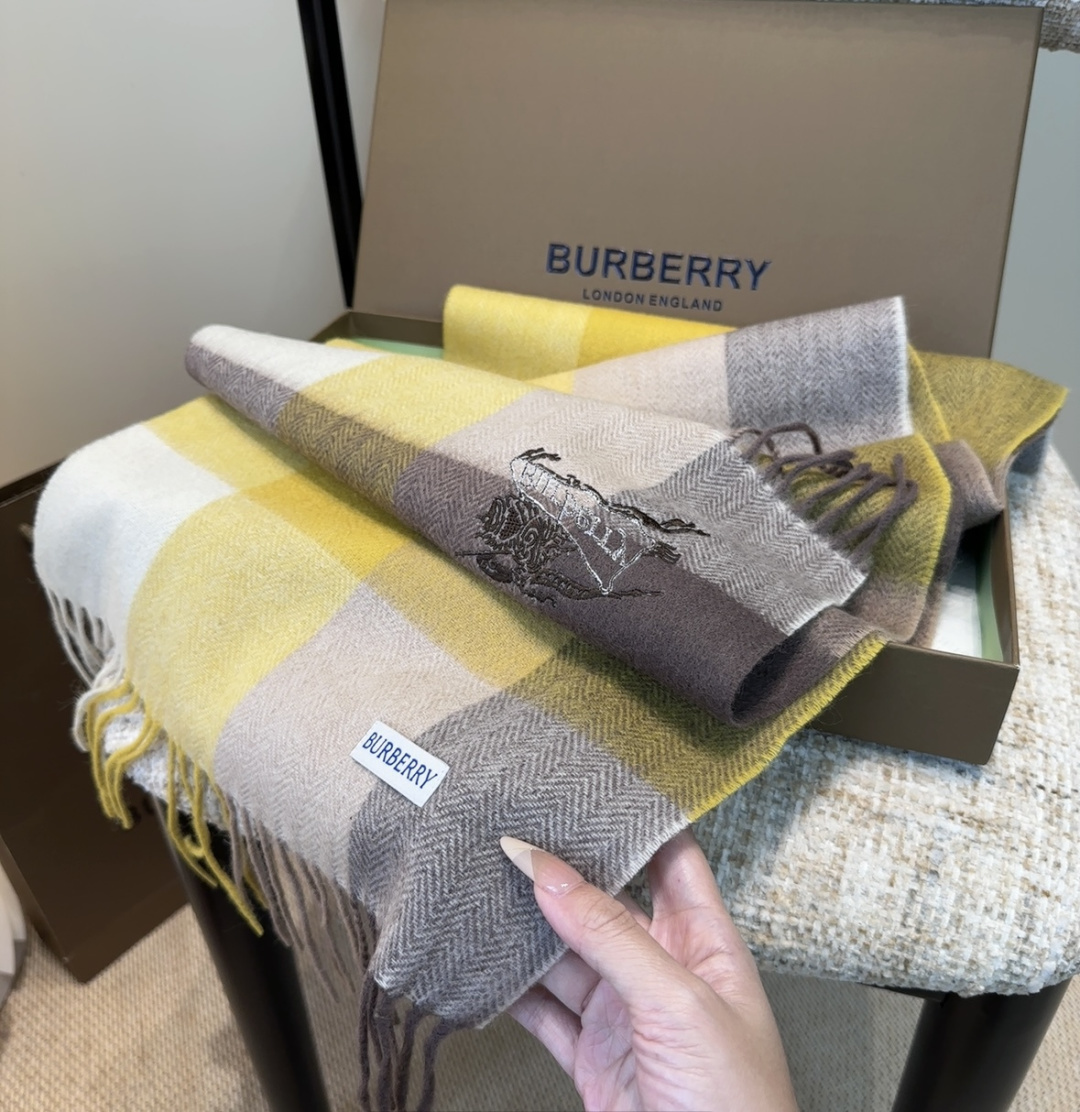 Burberry scarf
