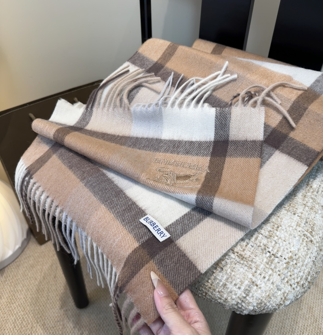 Burberry scarf