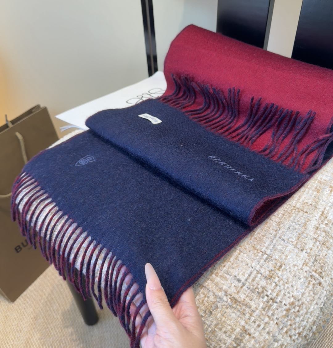 Burberry scarf